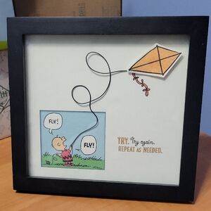 Hallmark Peanuts Charlie Brown And Kite  Frame Art